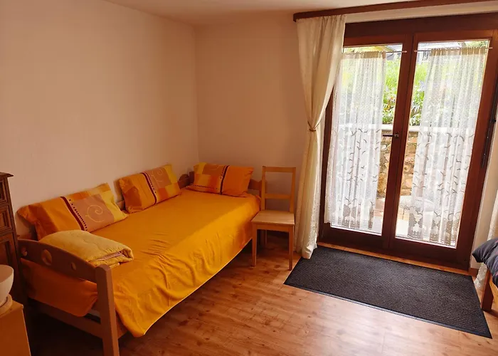 Zentrumsnahe U. Kinderfreu. Ferienwohnung Mit 86M²